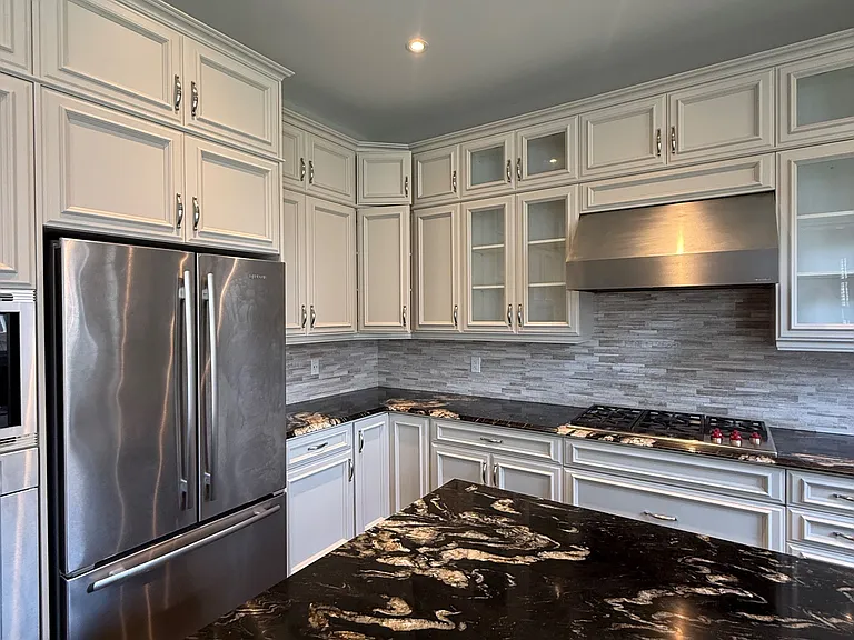 222 N Park Blvd — Photo 15