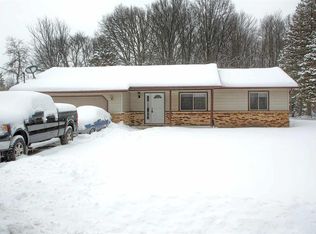 6690 Swartout Rd, Algonac, MI 48001
