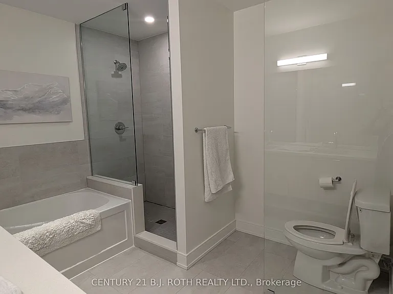 185 Dunlop St E #301 — Photo 14
