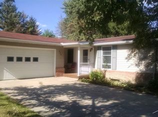 905 Roeser St, Freeland, MI 48623