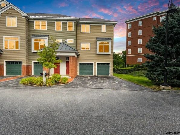 75 Riverwalk Way #2D, Manchester, NH 03101