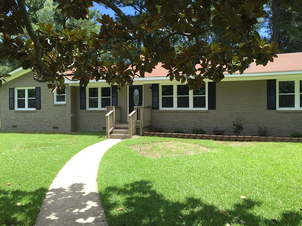 1st image of 3209 4th Ave