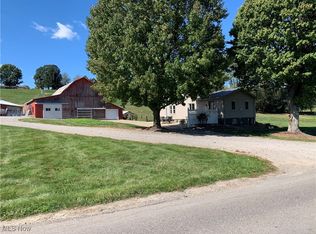 134 Pleasant Valley Rd SW, Sugarcreek, OH 44681