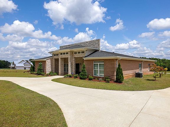 4th image of 5150 County Road 11