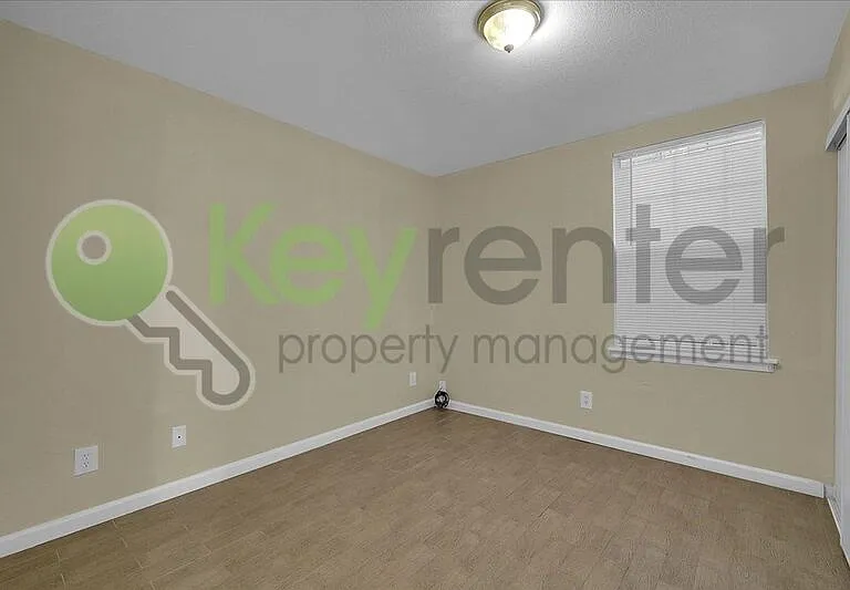 3220 2nd Ave — Photo 16