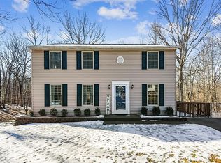 8129 Raphiel Ct, Manassas, VA 20112