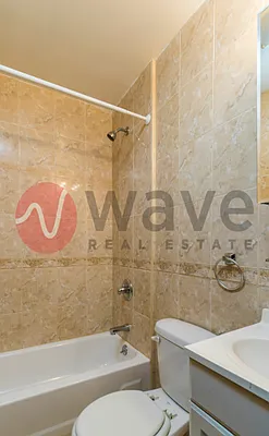 Rented by Wave Real Estate Group | media 25