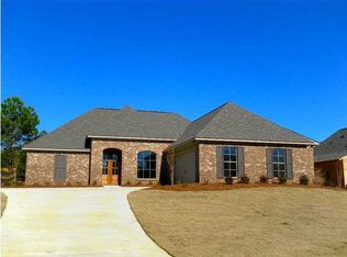 140 Fieldstone Ln, Madison, MS 39110