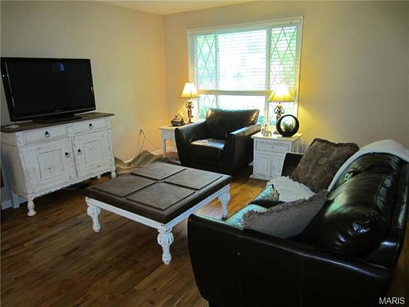 2nd image of 9052 Lemona Dr