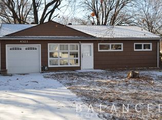 4321 SW Drury Ln, Topeka, KS 66604