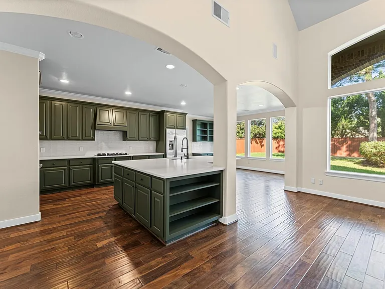 7 N Beech Springs Cir — Photo 14