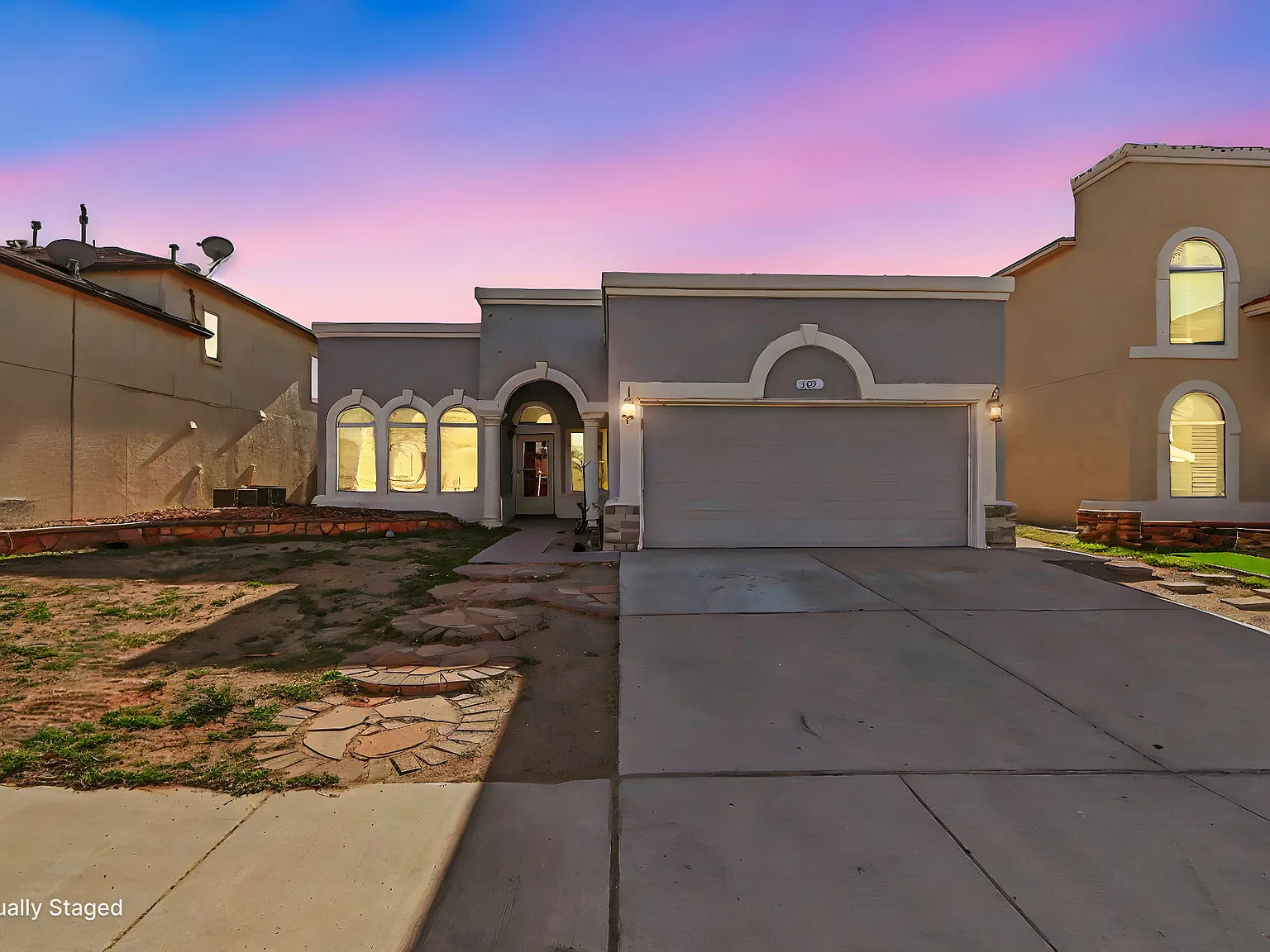 305 De Palma Place - 1 — Photo 4
