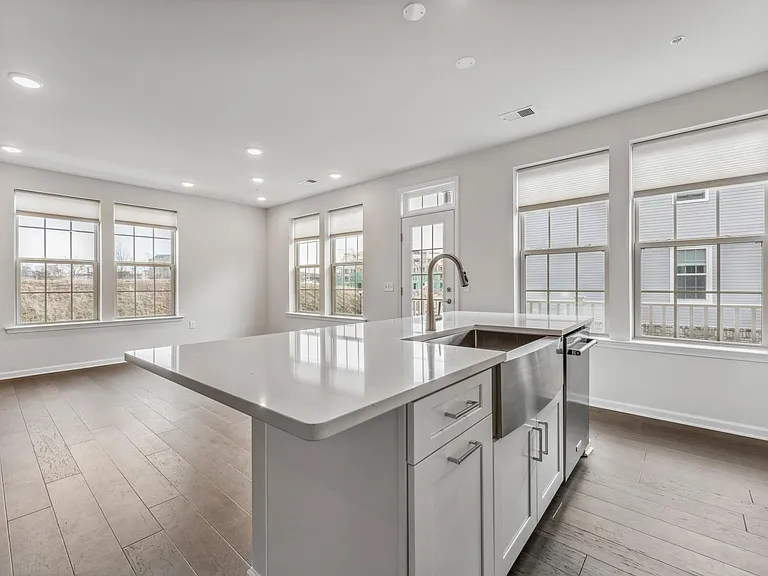 3 Sternadori Rd — Photo 3