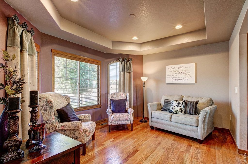 1747 Dolores River Dr