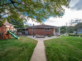 556 Thompson Run Rd, Pittsburgh, PA 15237