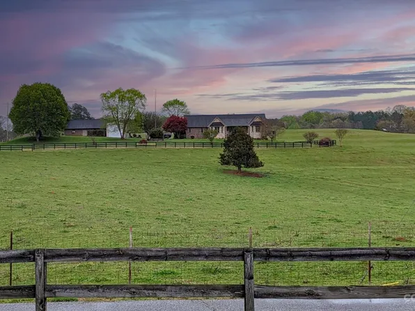 7100 State Highway 108, Mill Spring, NC 28756