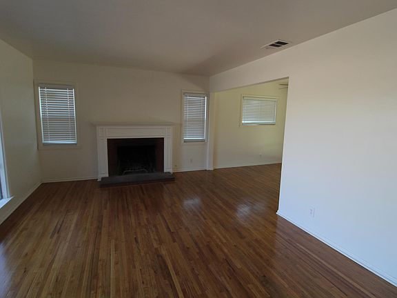 5th image of 1555 N Monterey Ave