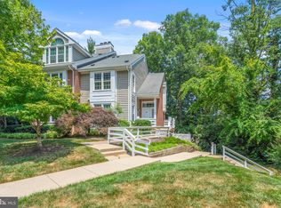 11156 Beaver Trail Ct, Reston, VA 20191