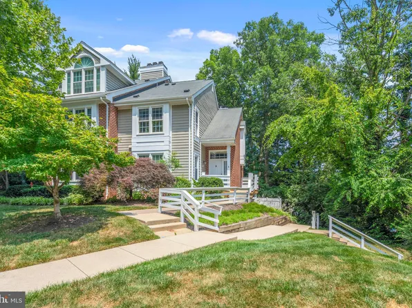 11156 Beaver Trail Ct, Reston, VA 20191