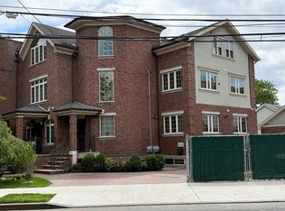127-22 Kew Gardens Road, Kew Gardens, NY