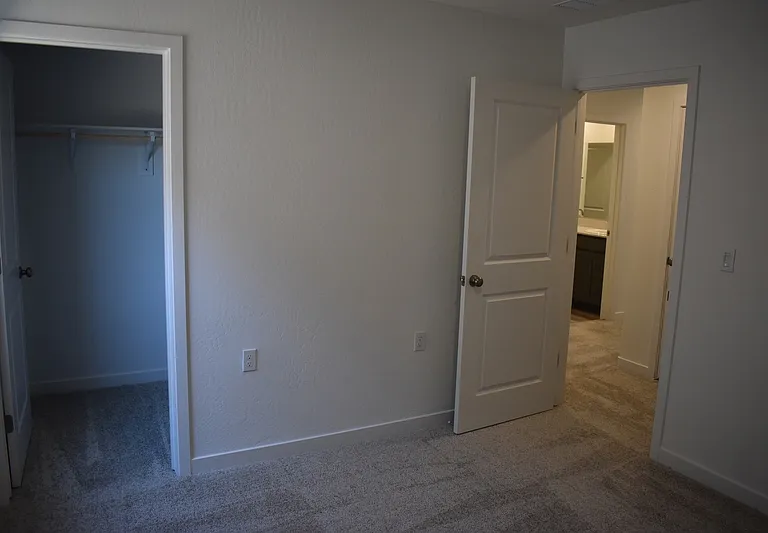 4752 Sami Jo Dr — Photo 45