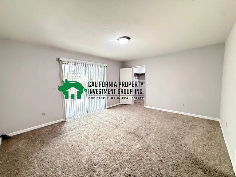 5422 Marconi Ave #5422 — Photo 21