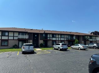 3524 Spring St #204, Racine, WI 53405