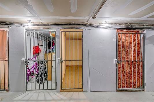 2nd image of 103 W 49th St APT 4