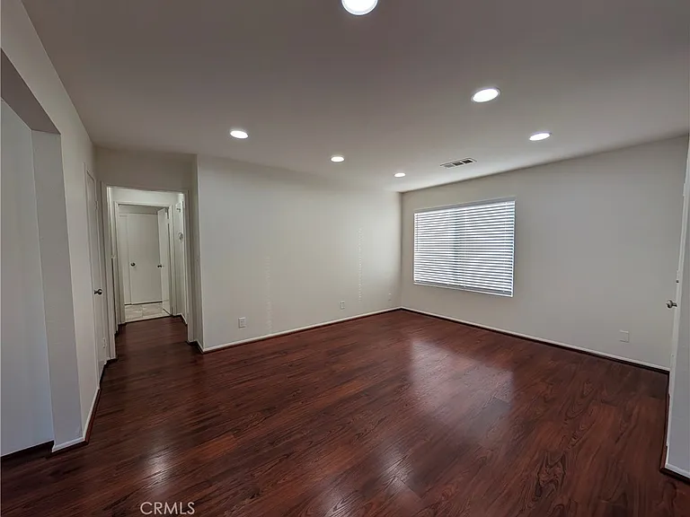 845 W Olive Ave #B — Photo 9