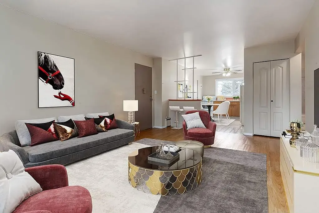 Westwood Apartments — Photo 1