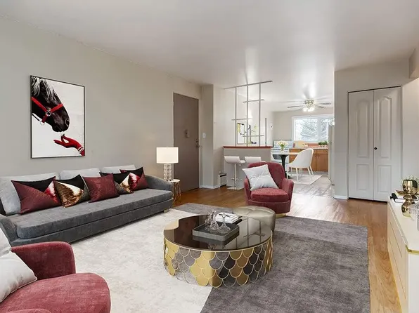 2647 Lacon St #9, Regina, SK S4N 2A5