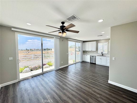3rd image of 1134 Villa Calimesa Ln Space 26