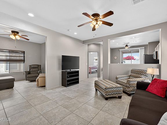 5th image of 40412 W Helen Court