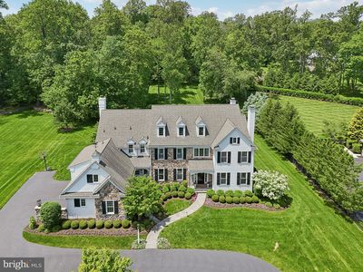 51 Farrier Ln, Newtown Square, PA, 19073