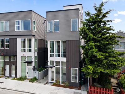 806 23rd Avenue S #B, Seattle, WA, 98144