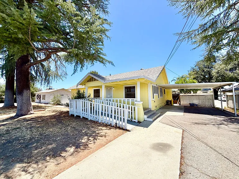 41861 Acacia Ave — Photo 3