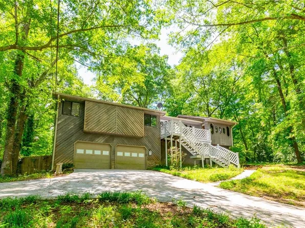 2738 Westminister Ln NW, Conyers, GA 30012