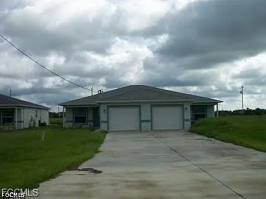 3 bed, 2.0 bath, 1170 sqft, $1,390 — Photo 1