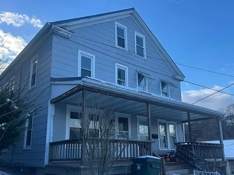 357 Reynolds Ave — Photo 8