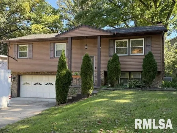 3716 N Harmon Ave, Peoria, IL 61614