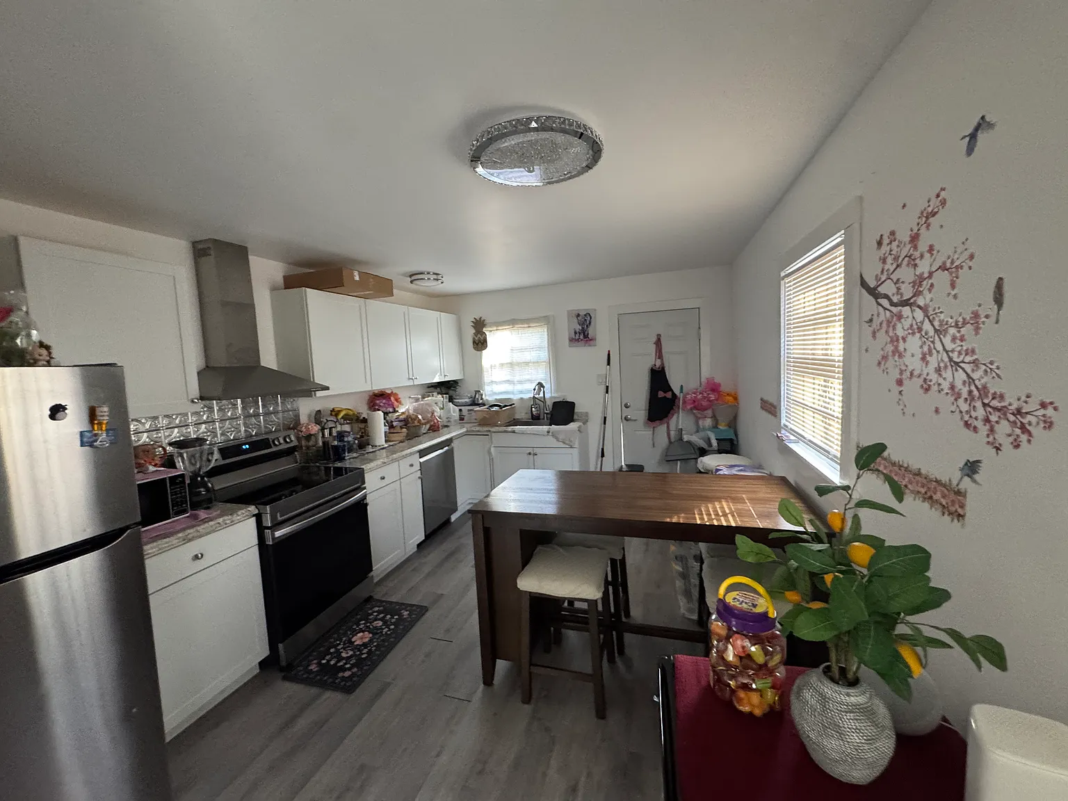 2 bed, 850 sqft, $995 — Photo 4