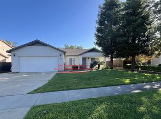 2816 W Sedona Ave, Visalia, CA