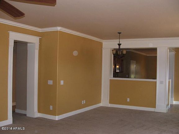 4th image of 599 E Yellow Wood Ave