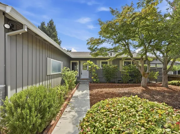 3681 Dartmouth Drive, Napa, CA 94558