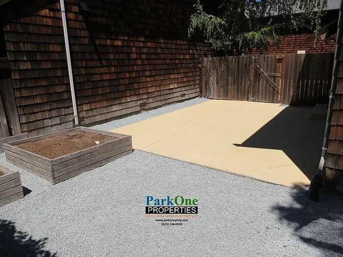 905 Colina Ct — Photo 28