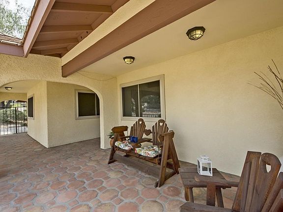 Relaxing Front Patio