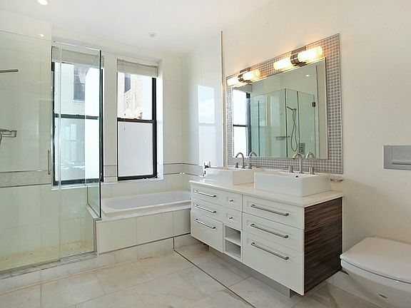 4th image of 219 W 81st St APT 10H