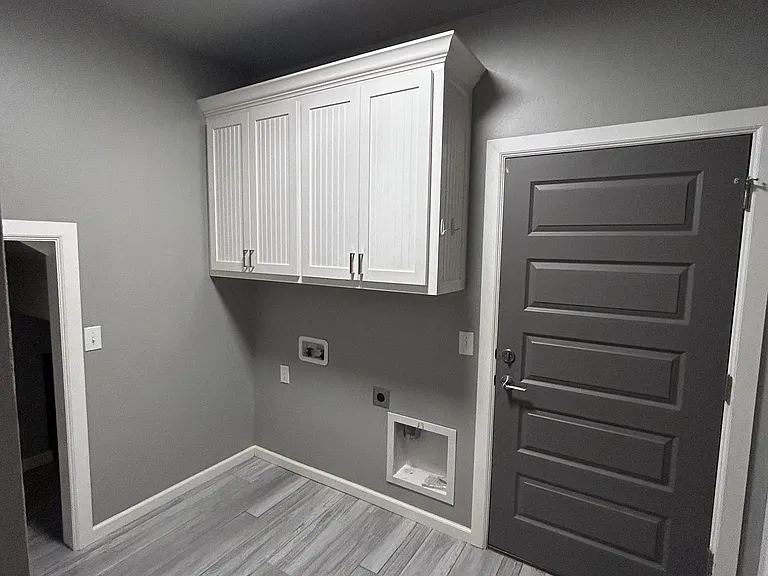 14640 Rochefort Ln — Photo 49