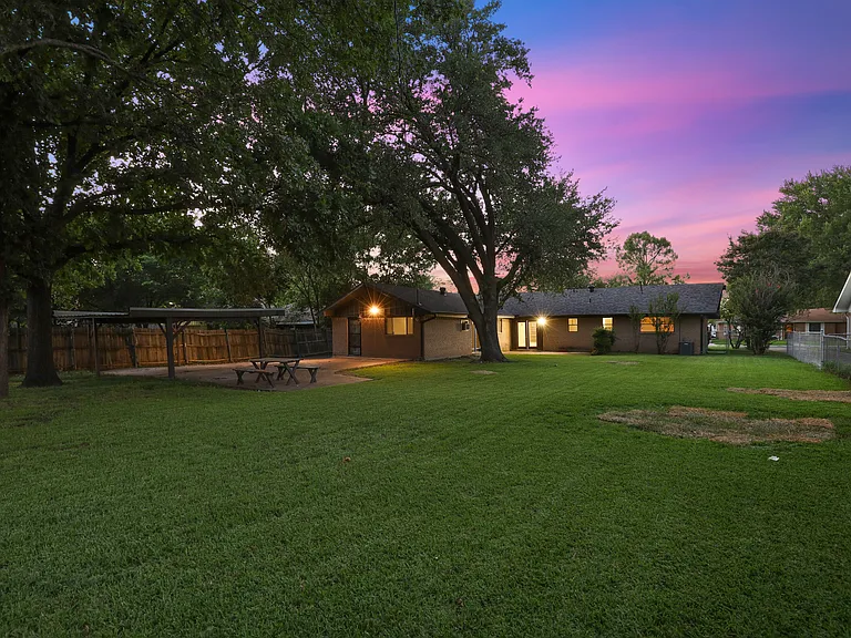 3126 Jubilee Trl — Photo 13