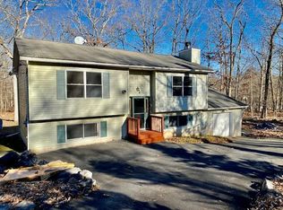 3645 Bristol Cir E, East Stroudsburg, PA